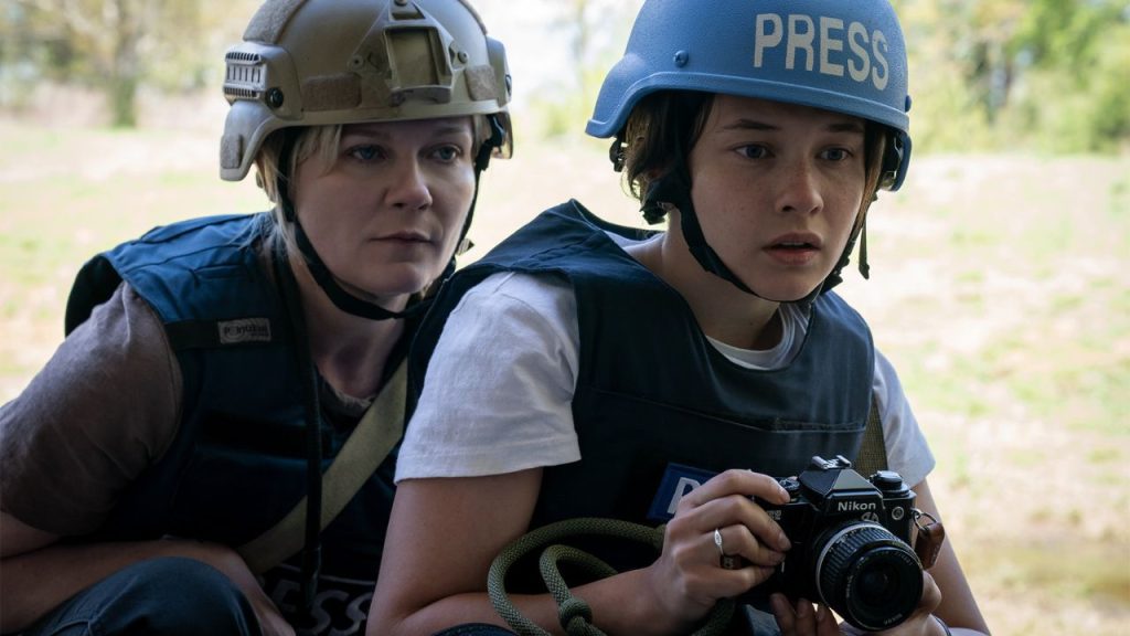 Civil War - Lee e Jessie in azione in una zona di guerra